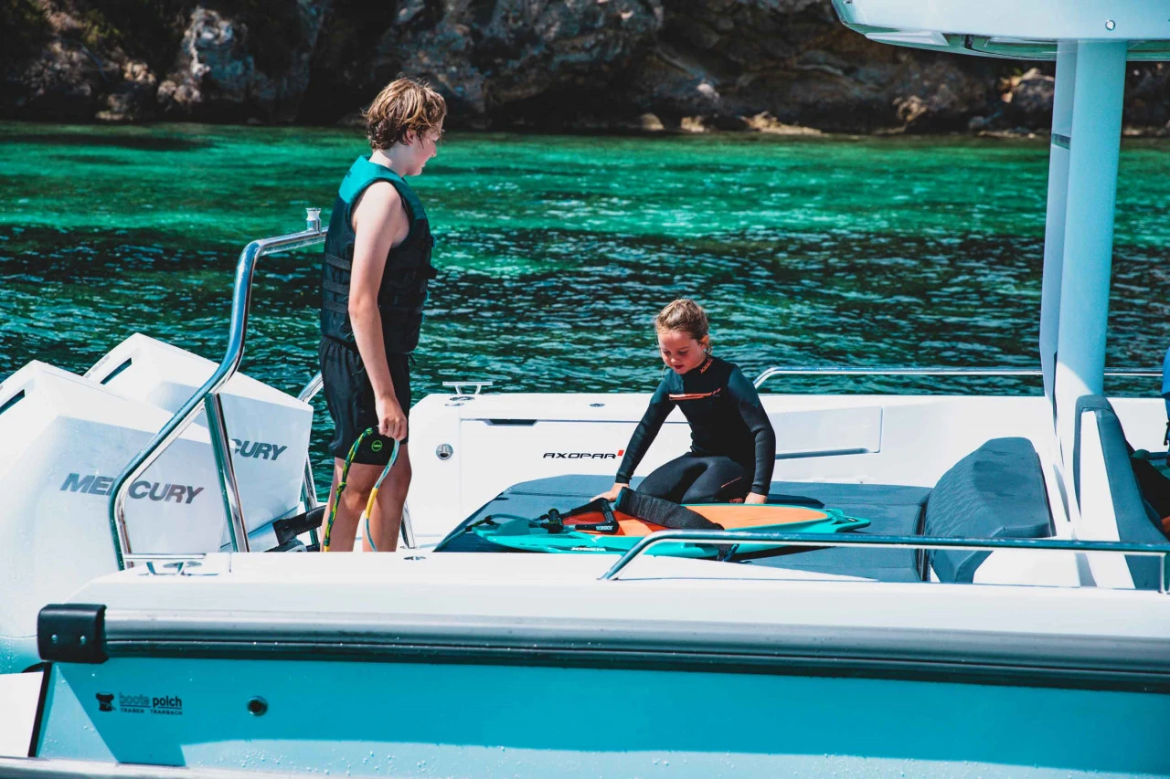 Jobe Malmö 5/3mm FrontZip Neoprenanzug Kinder 5 Jobe Malmö 5/3mm FrontZip Neoprenanzug Kinder – Bild 3